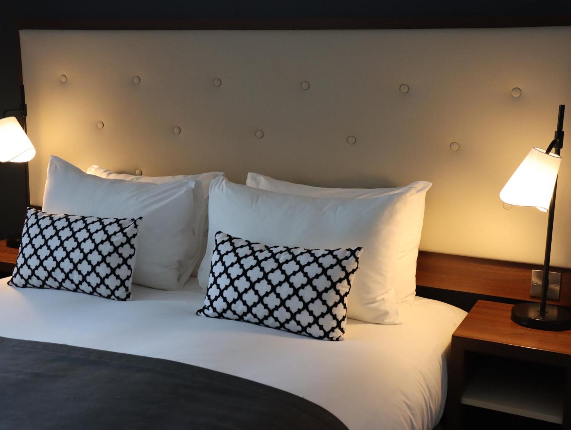 Premium King Room,1624774422:JPEG